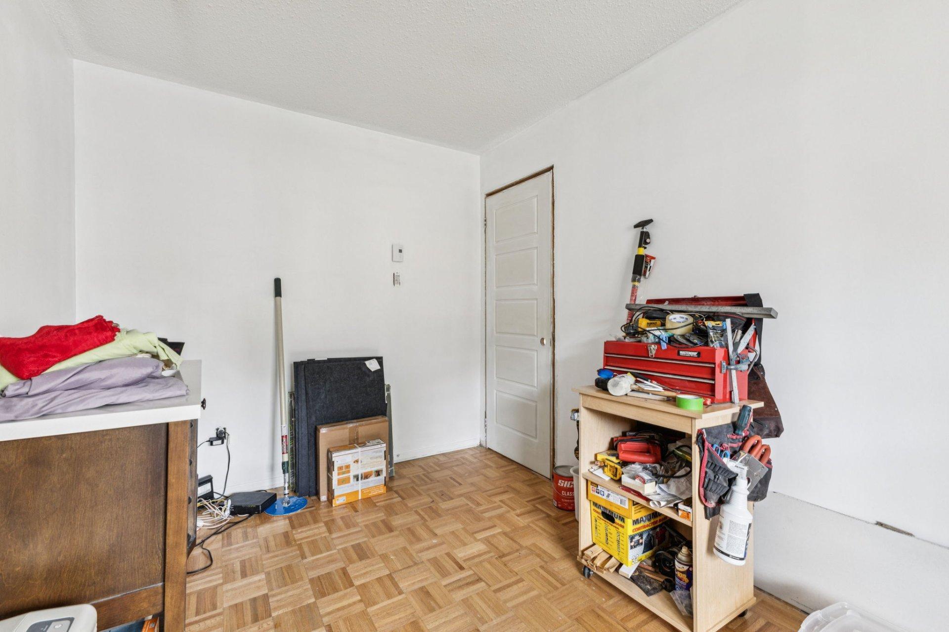 









21


Rue Poirier

,
Gatineau (Gatineau),




QC
J8V1A7

