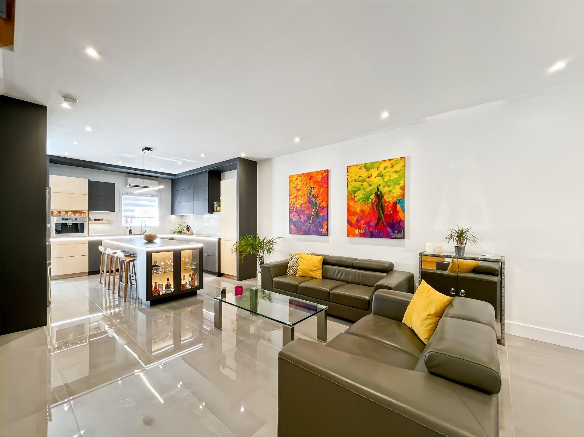 









2654


Av. Ernest-Hemingway

,
Montréal (Saint-Laurent),




QC
H4R3E7

