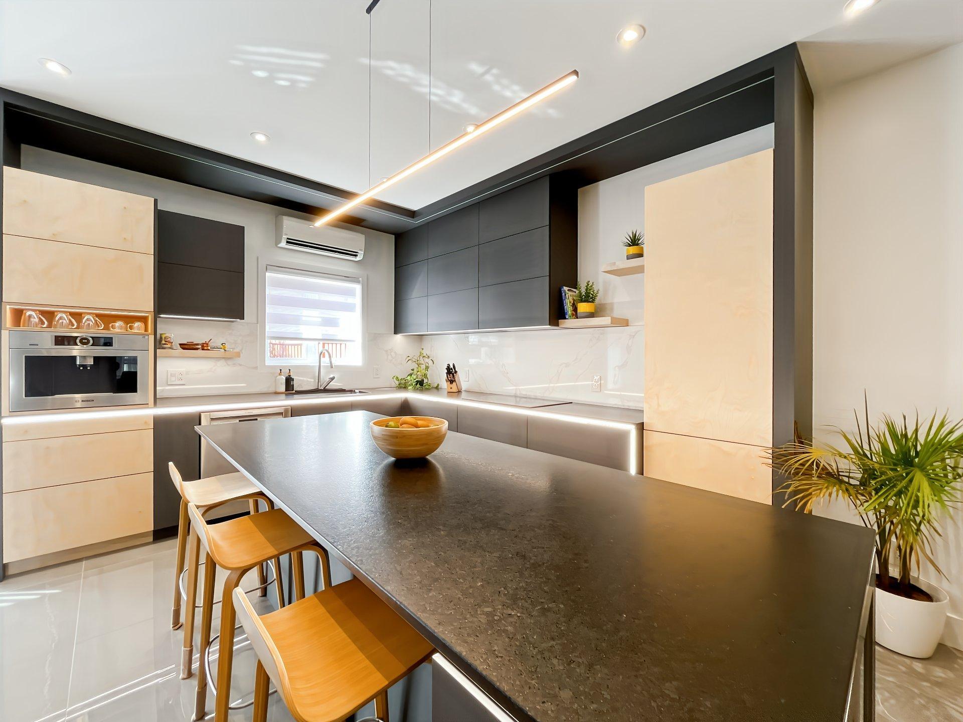 









2654


Av. Ernest-Hemingway

,
Montréal (Saint-Laurent),




QC
H4R3E7

