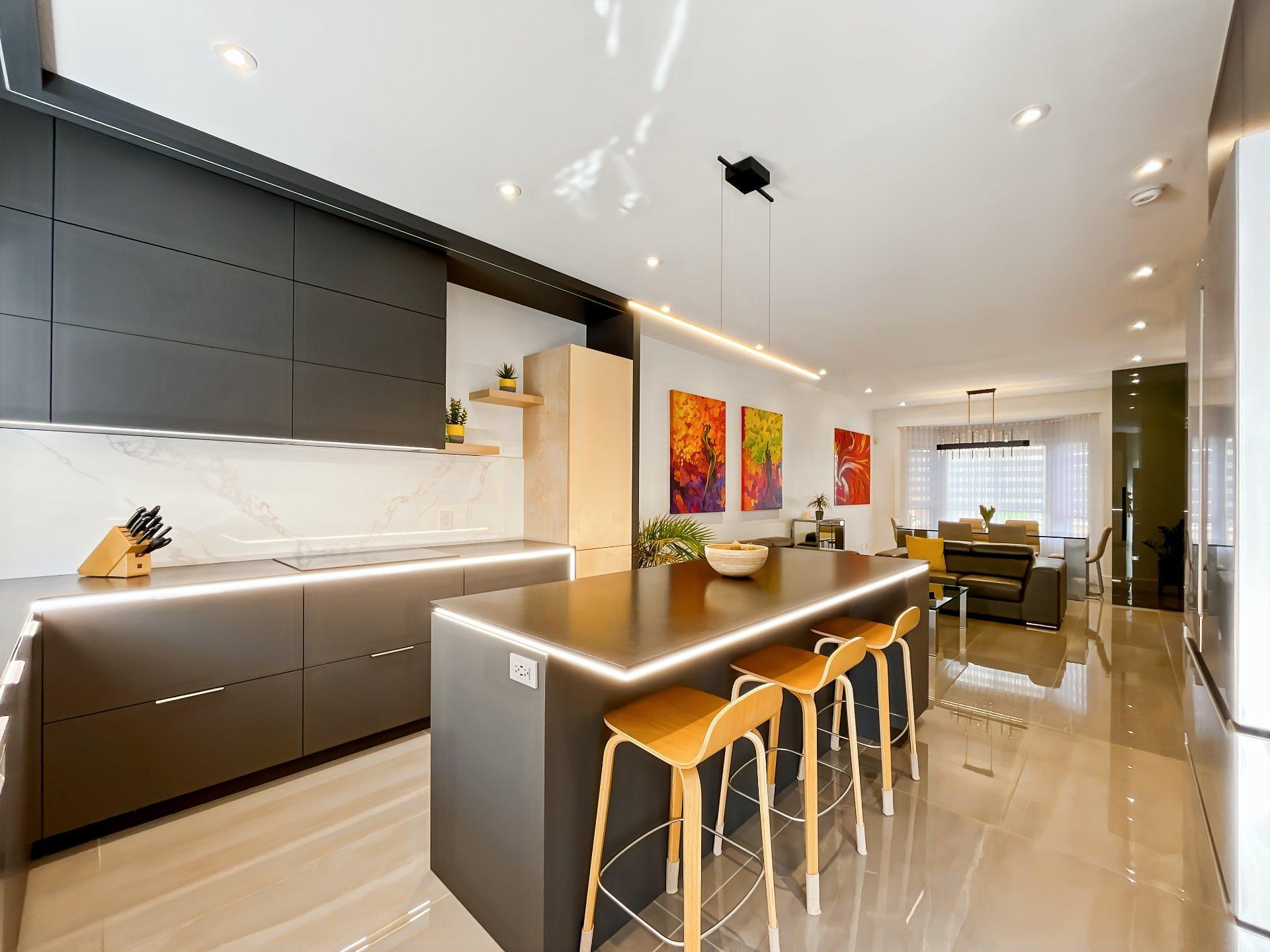 









2654


Av. Ernest-Hemingway

,
Montréal (Saint-Laurent),




QC
H4R3E7

