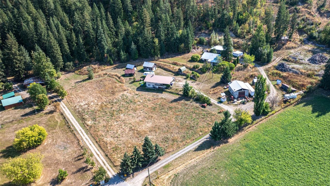 









4596


Back Enderby

Road,
Spallumcheen,




BC
V0E 1B8

