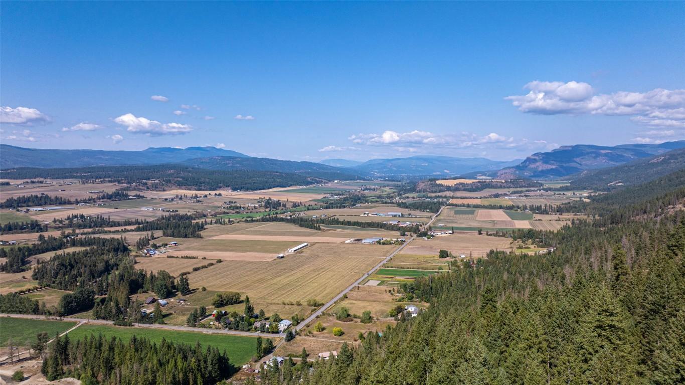 









4596


Back Enderby

Road,
Spallumcheen,




BC
V0E 1B8

