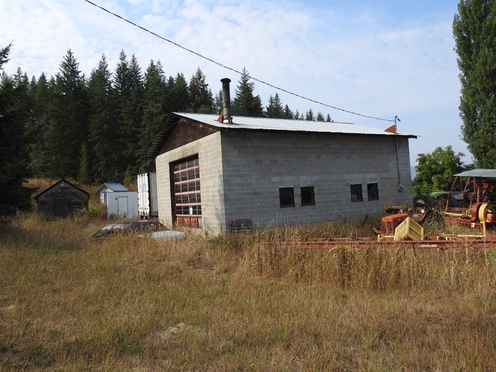 









4596


Back Enderby

Road,
Spallumcheen,




BC
V0E 1B8

