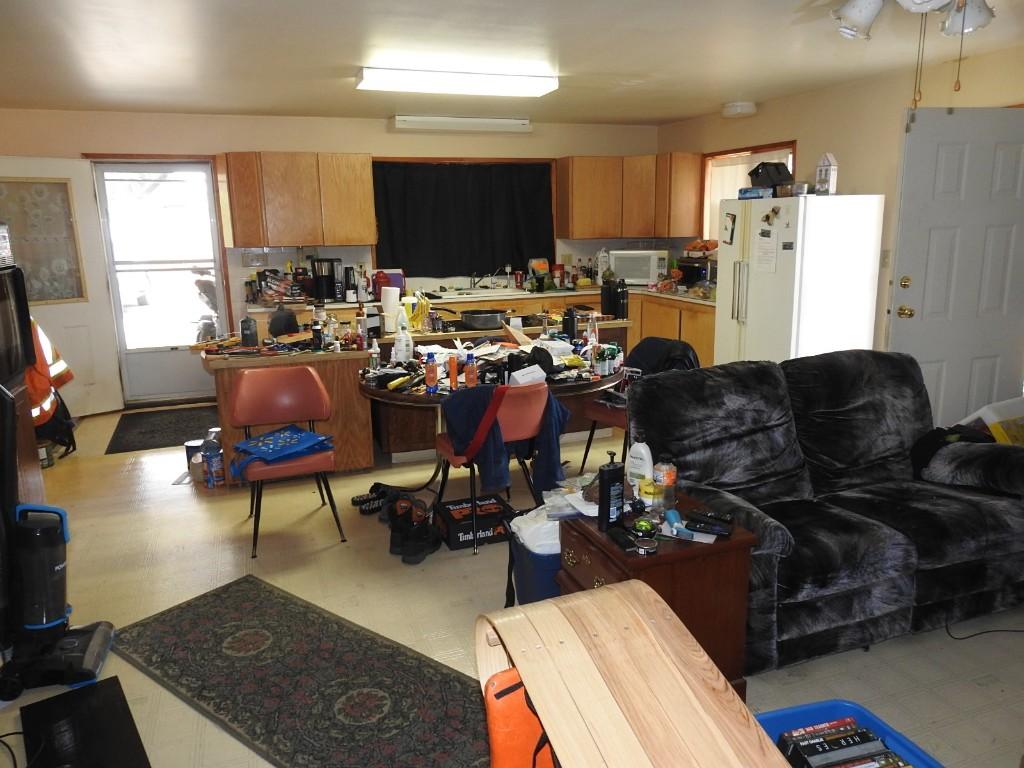 









4596


Back Enderby

Road,
Spallumcheen,




BC
V0E 1B8

