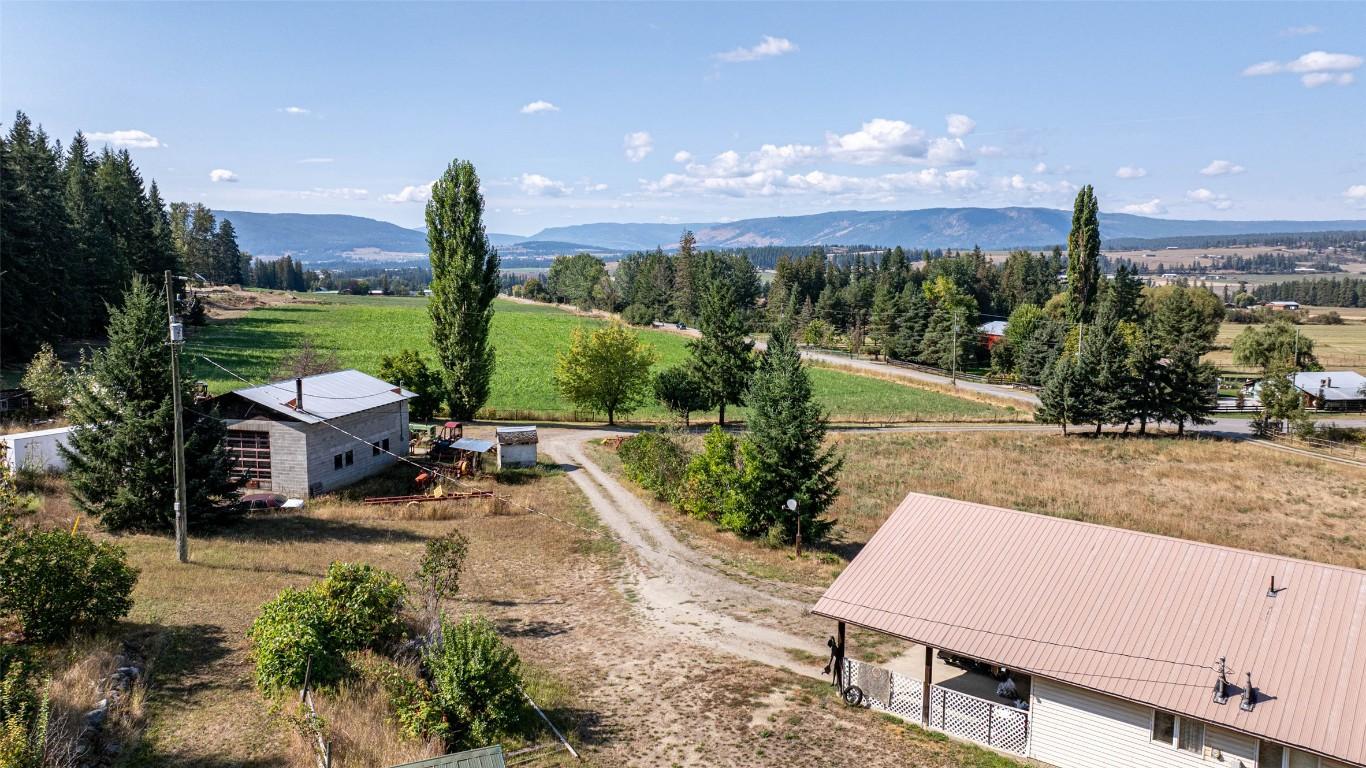 









4596


Back Enderby

Road,
Spallumcheen,




BC
V0E 1B8

