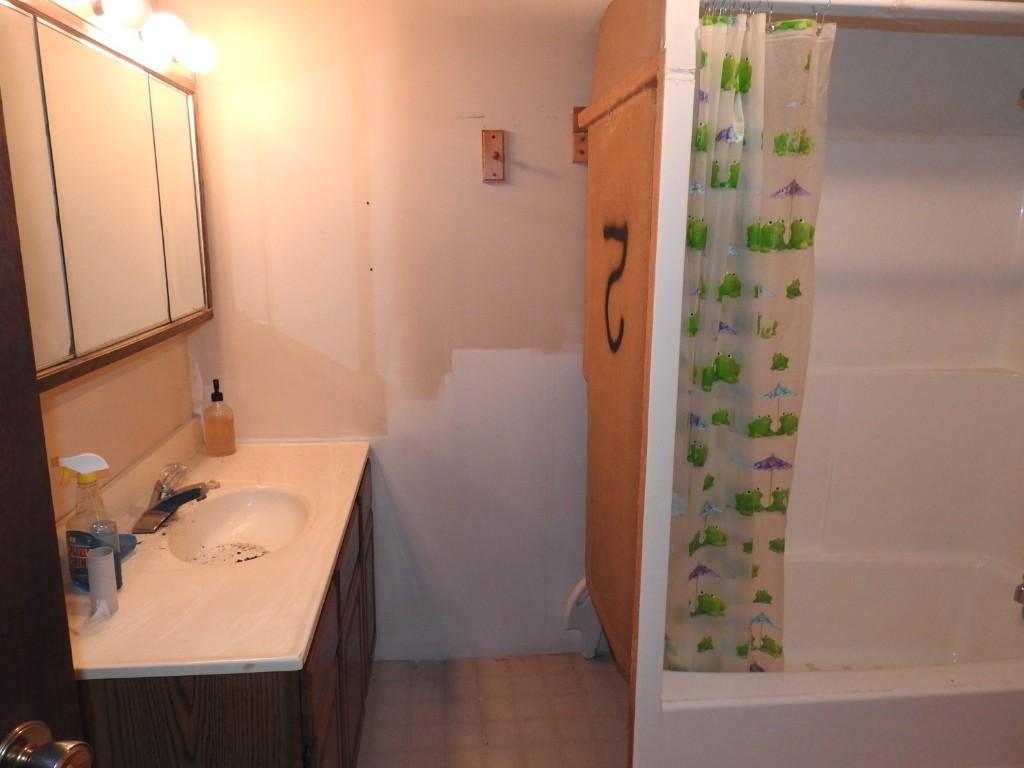 









4596


Back Enderby

Road,
Spallumcheen,




BC
V0E 1B8


