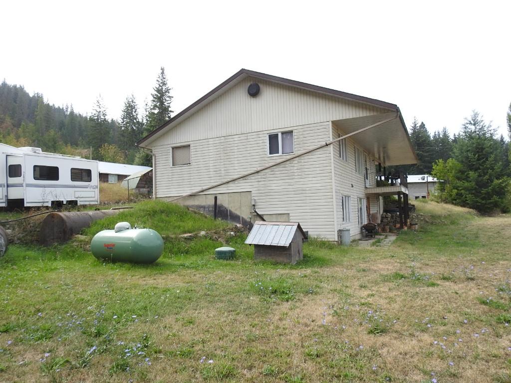 









4596


Back Enderby

Road,
Spallumcheen,




BC
V0E 1B8

