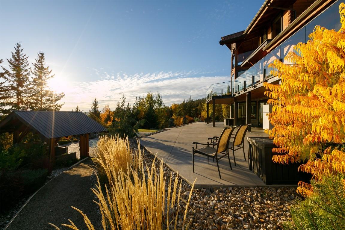 









8100, 8104


Silver Star

Road,
Vernon,




BC
V1B 3N1

