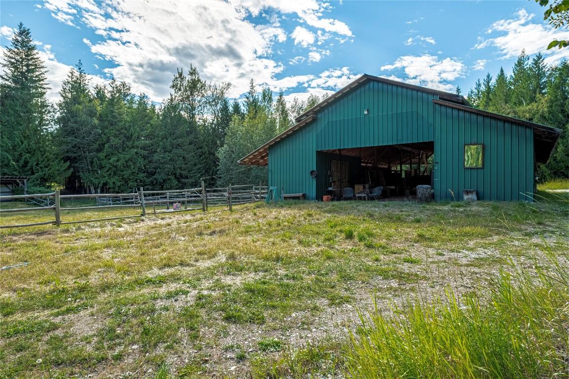 









8100, 8104


Silver Star

Road,
Vernon,




BC
V1B 3N1

