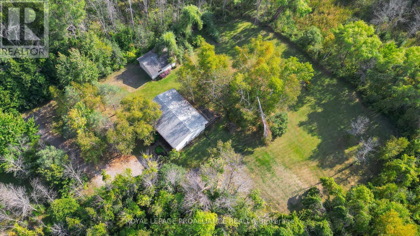 












21289 LOYALIST PARKWAY

,
Prince Edward County (Ameliasburgh),




Ontario
K0K1L0

