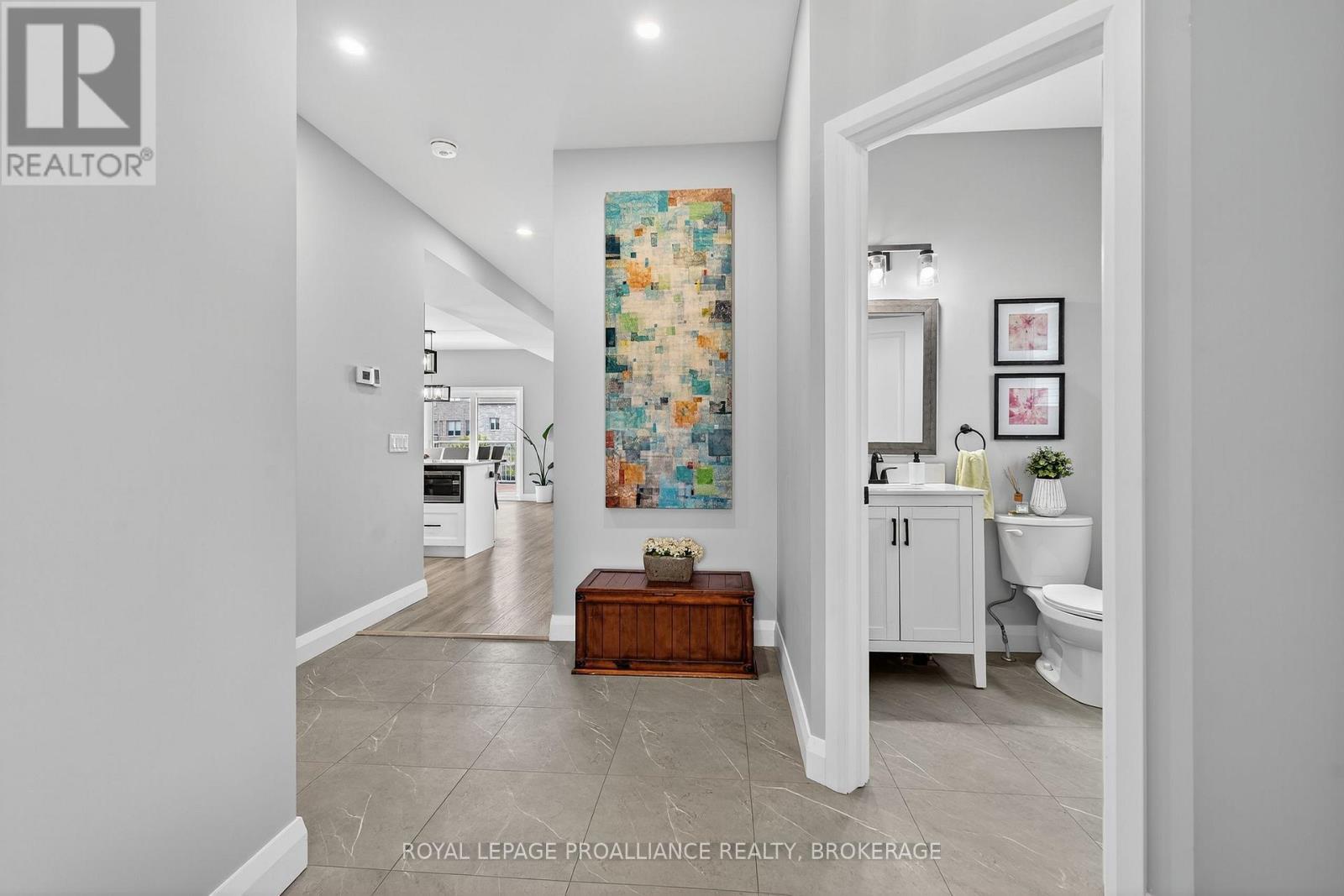












1520 BERKSHIRE DRIVE

,
Kingston (City Northwest),




Ontario
K7P0S7

