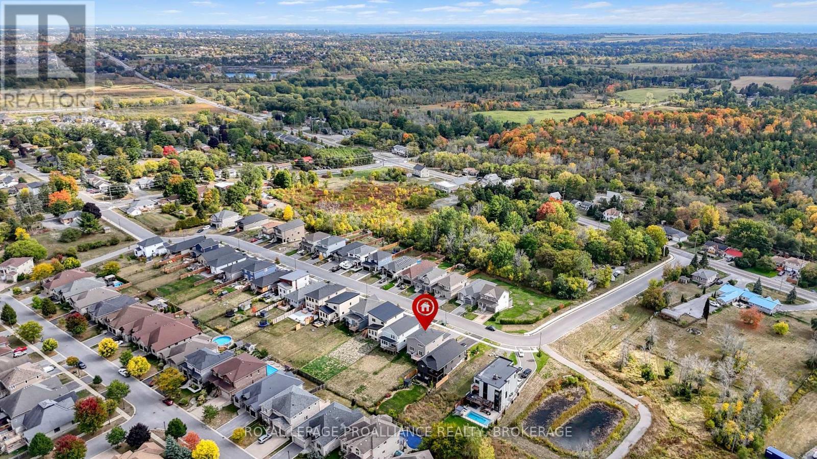 












1520 BERKSHIRE DRIVE

,
Kingston (City Northwest),




Ontario
K7P0S7

