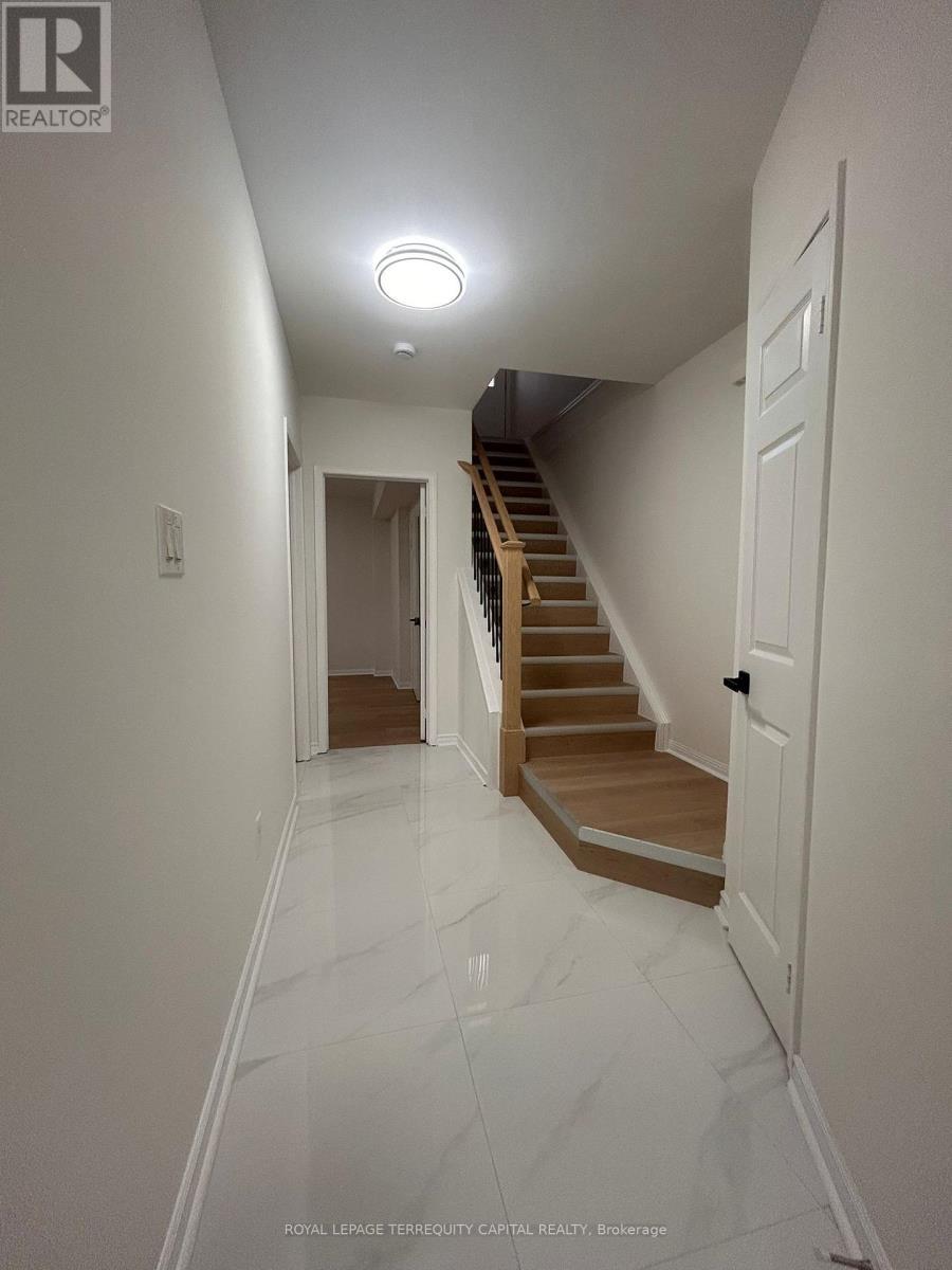 












B - 353 EDGEHILL DRIVE

,
Barrie,




Ontario
L4N9X5

