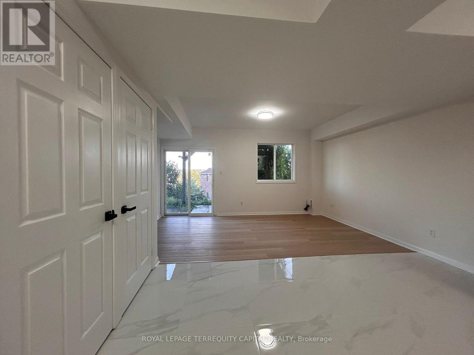 












B - 353 EDGEHILL DRIVE

,
Barrie,




Ontario
L4N9X5

