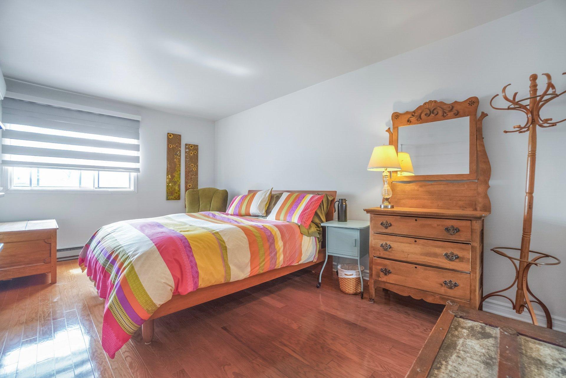 









5230


Rue Riviera

, 304,
Montréal (Pierrefonds-Roxboro),




QC
H8Z3H2

