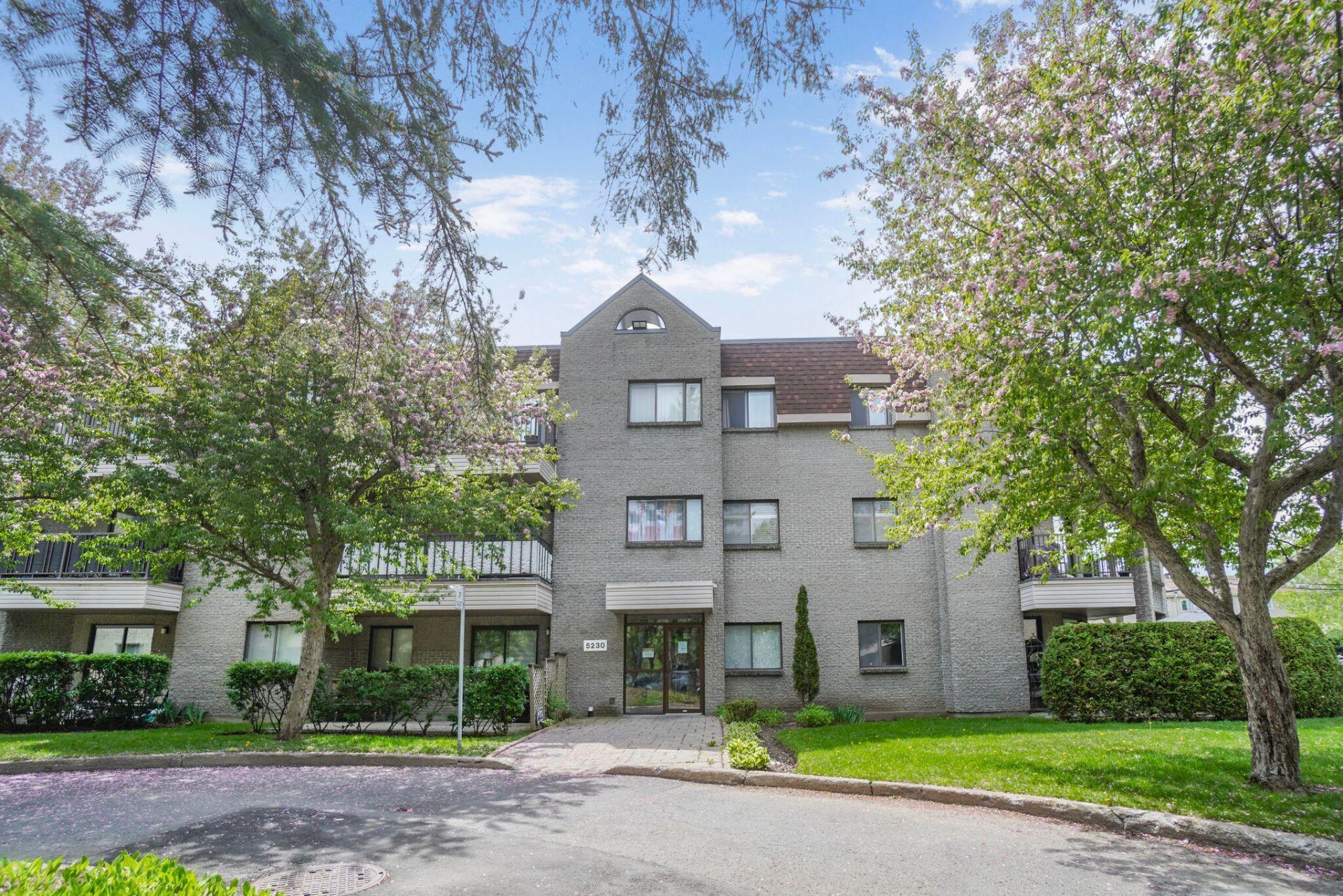 









5230


Rue Riviera

, 304,
Montréal (Pierrefonds-Roxboro),




QC
H8Z3H2

