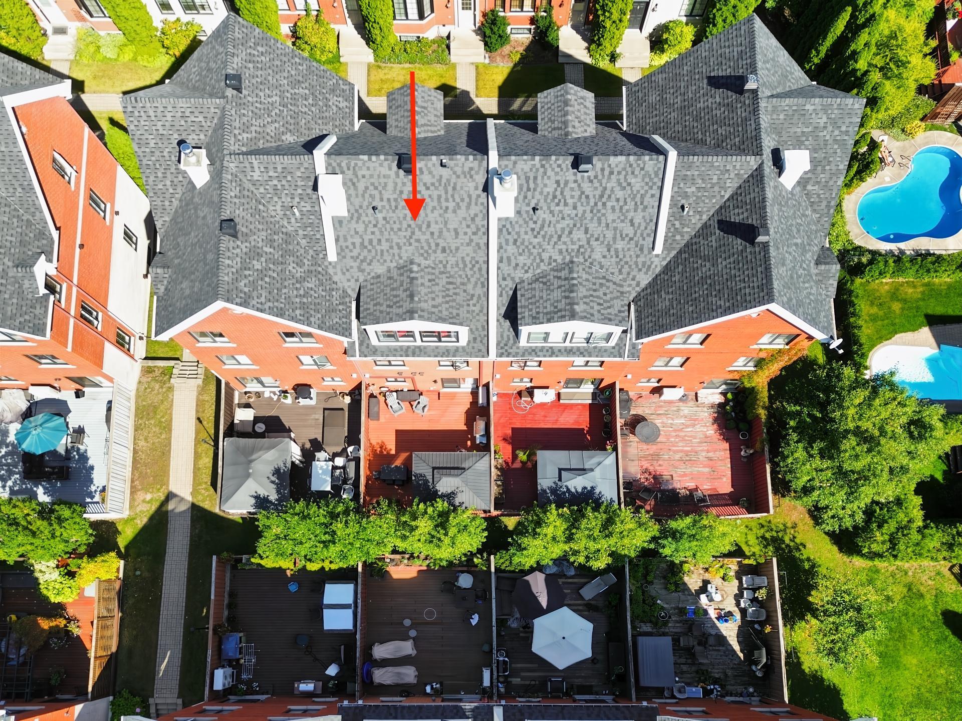 









2654Z


Av. Ernest-Hemingway

,
Montréal (Saint-Laurent),




QC
H4R3E7

