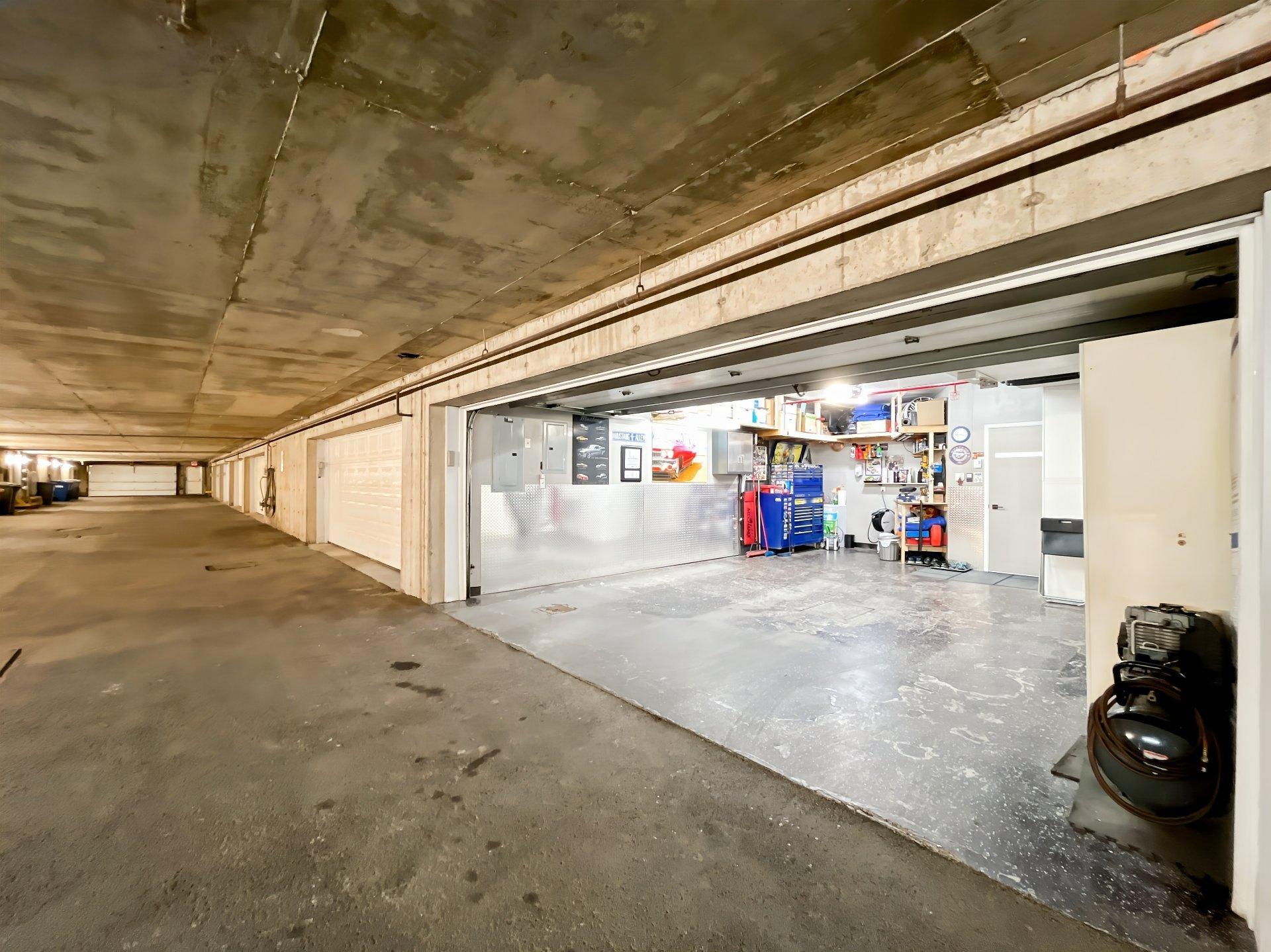 









2654Z


Av. Ernest-Hemingway

,
Montréal (Saint-Laurent),




QC
H4R3E7

