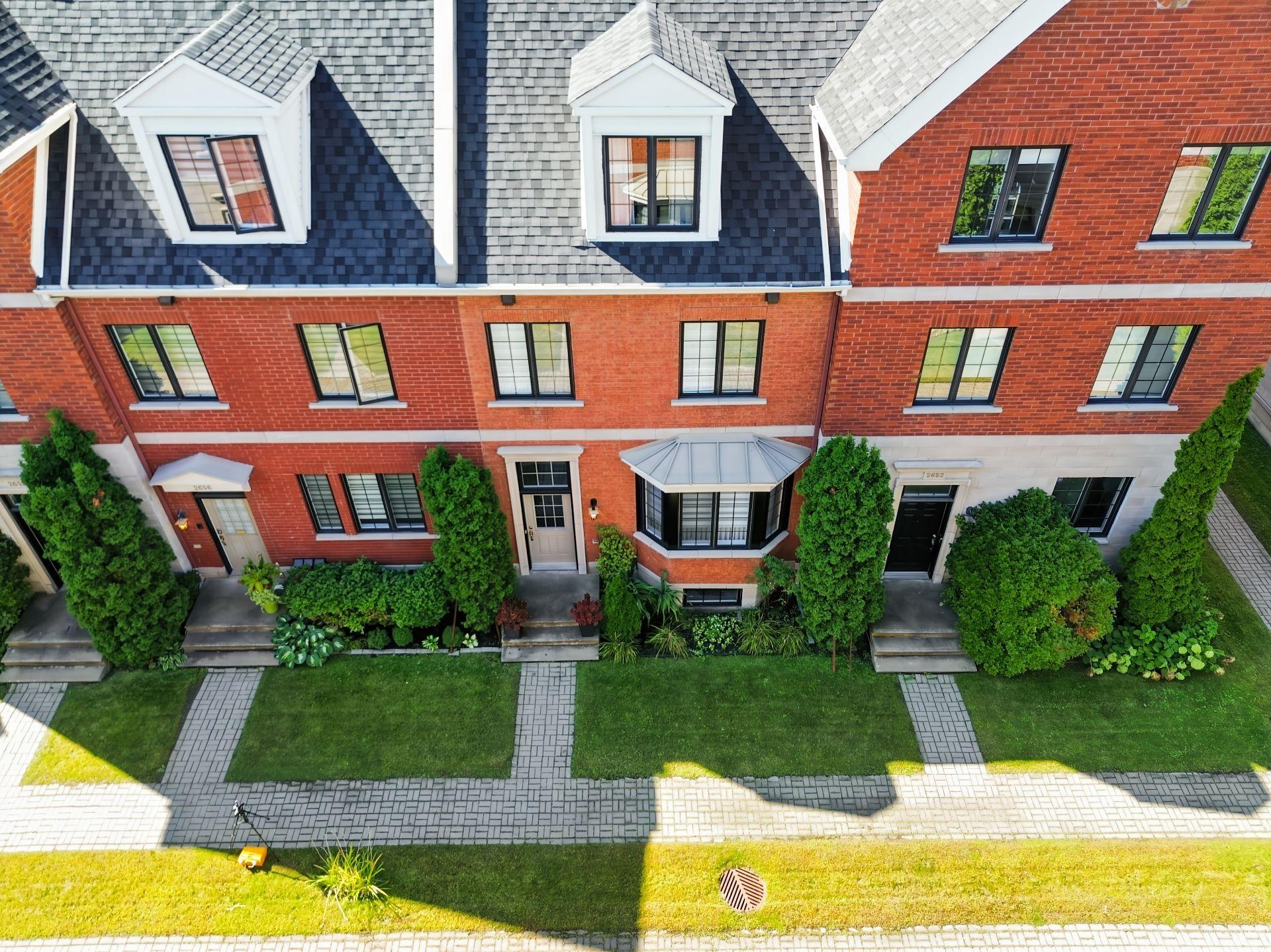 









2654Z


Av. Ernest-Hemingway

,
Montréal (Saint-Laurent),




QC
H4R3E7

