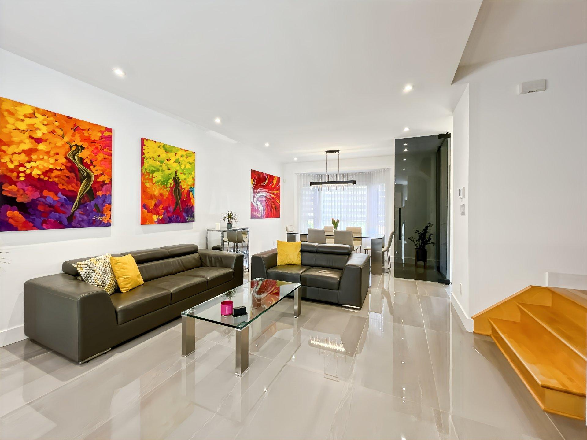 









2654Z


Av. Ernest-Hemingway

,
Montréal (Saint-Laurent),




QC
H4R3E7

