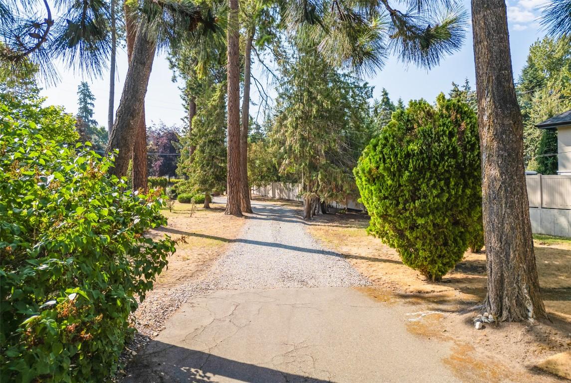 









4260


Hobson

Road,
Kelowna,




BC
V1W 1Y3

