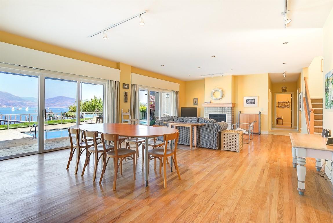 









4260


Hobson

Road,
Kelowna,




BC
V1W 1Y3

