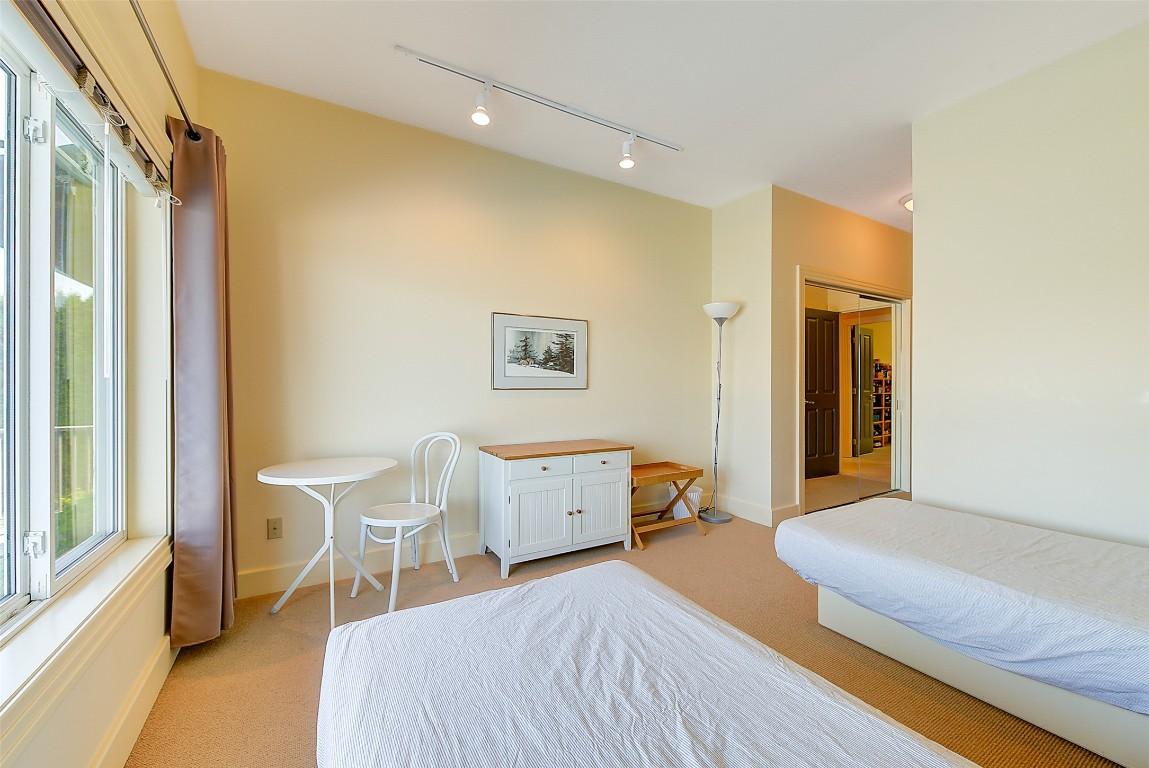 









4260


Hobson

Road,
Kelowna,




BC
V1W 1Y3

