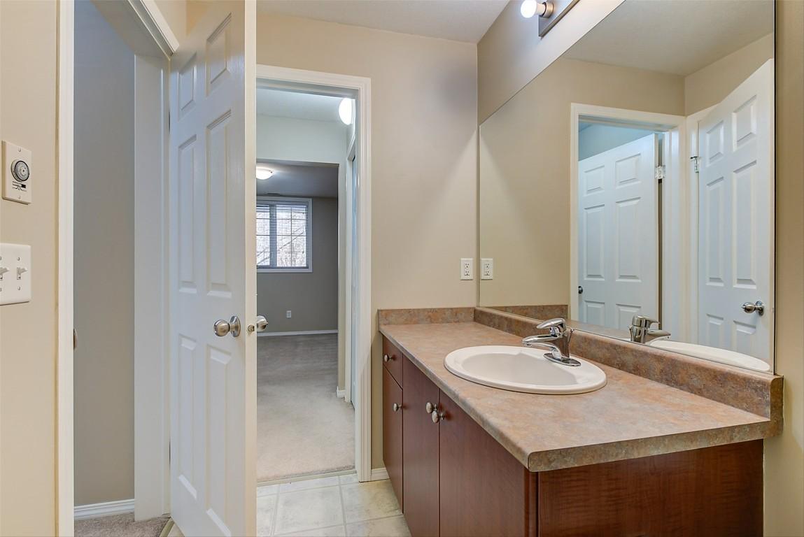 









1875


Country Club

Drive, 1105,
Kelowna,




BC
V1V 2W6

