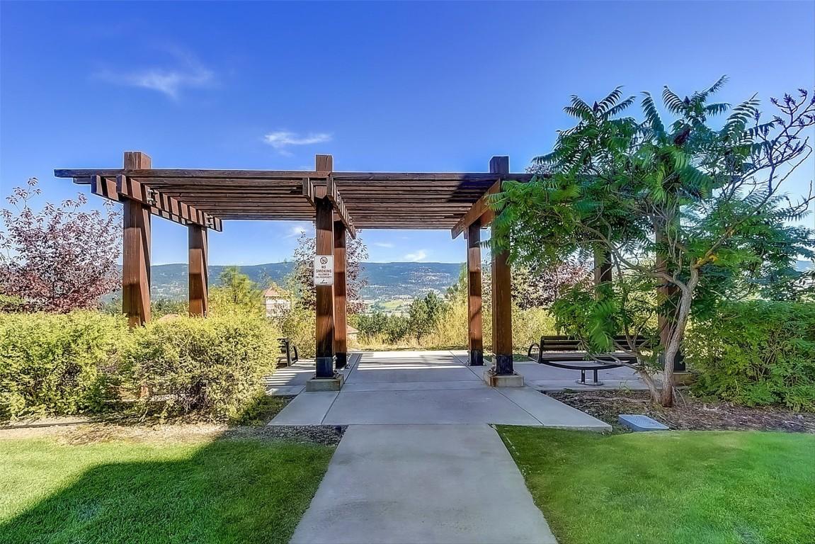 









1875


Country Club

Drive, 1105,
Kelowna,




BC
V1V 2W6

