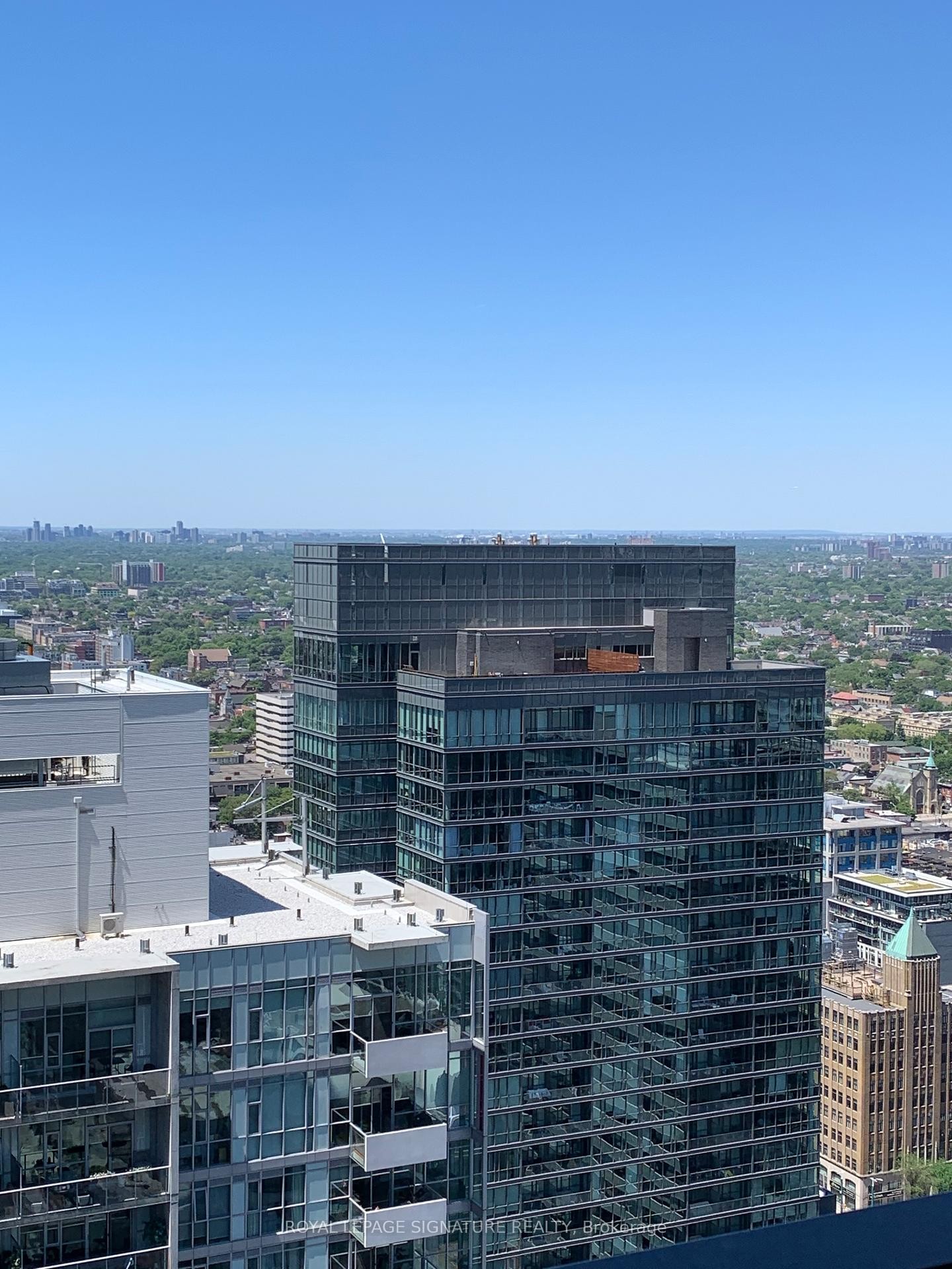 









115


Blue Jays

Way, 4807,
Toronto,




ON
M5V 0N4

