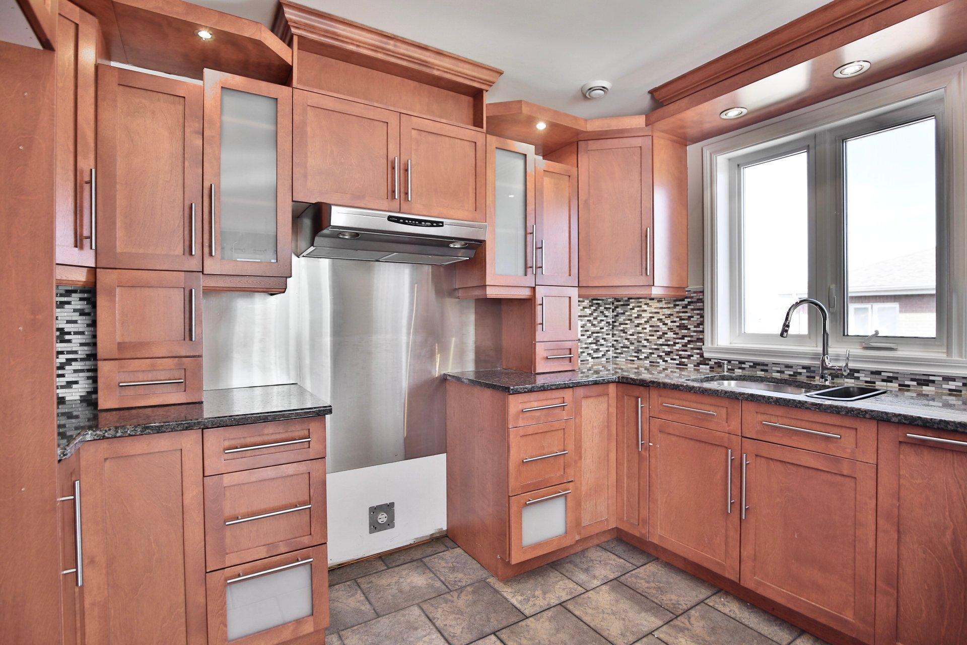 









1168


Rue Pierre-Cognac

, 402,
Chambly,




QC
J3L5W8

