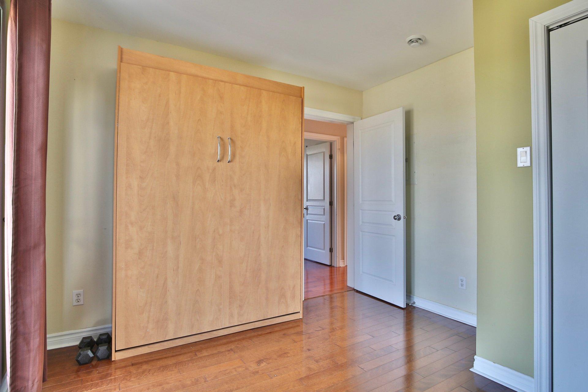 









1168


Rue Pierre-Cognac

, 402,
Chambly,




QC
J3L5W8

