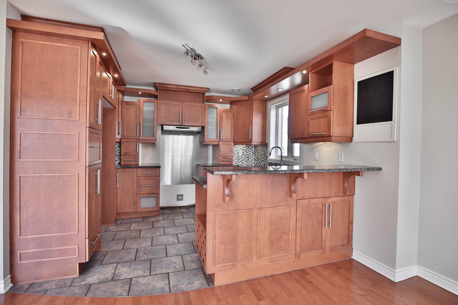 









1168


Rue Pierre-Cognac

, 402,
Chambly,




QC
J3L5W8

