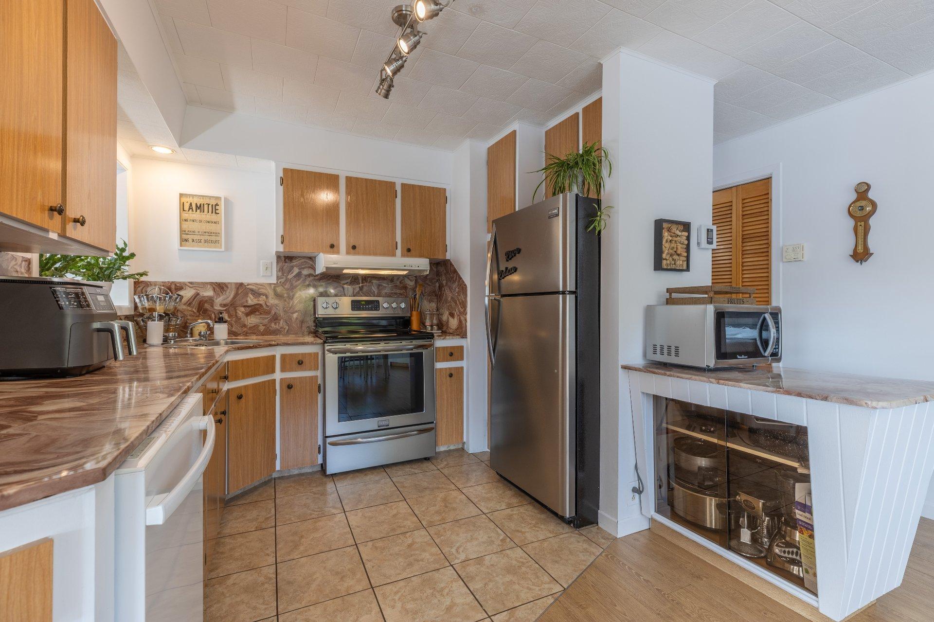 









6030


Rue Arthur

,
Saint-Zénon,




QC
J0K3N0

