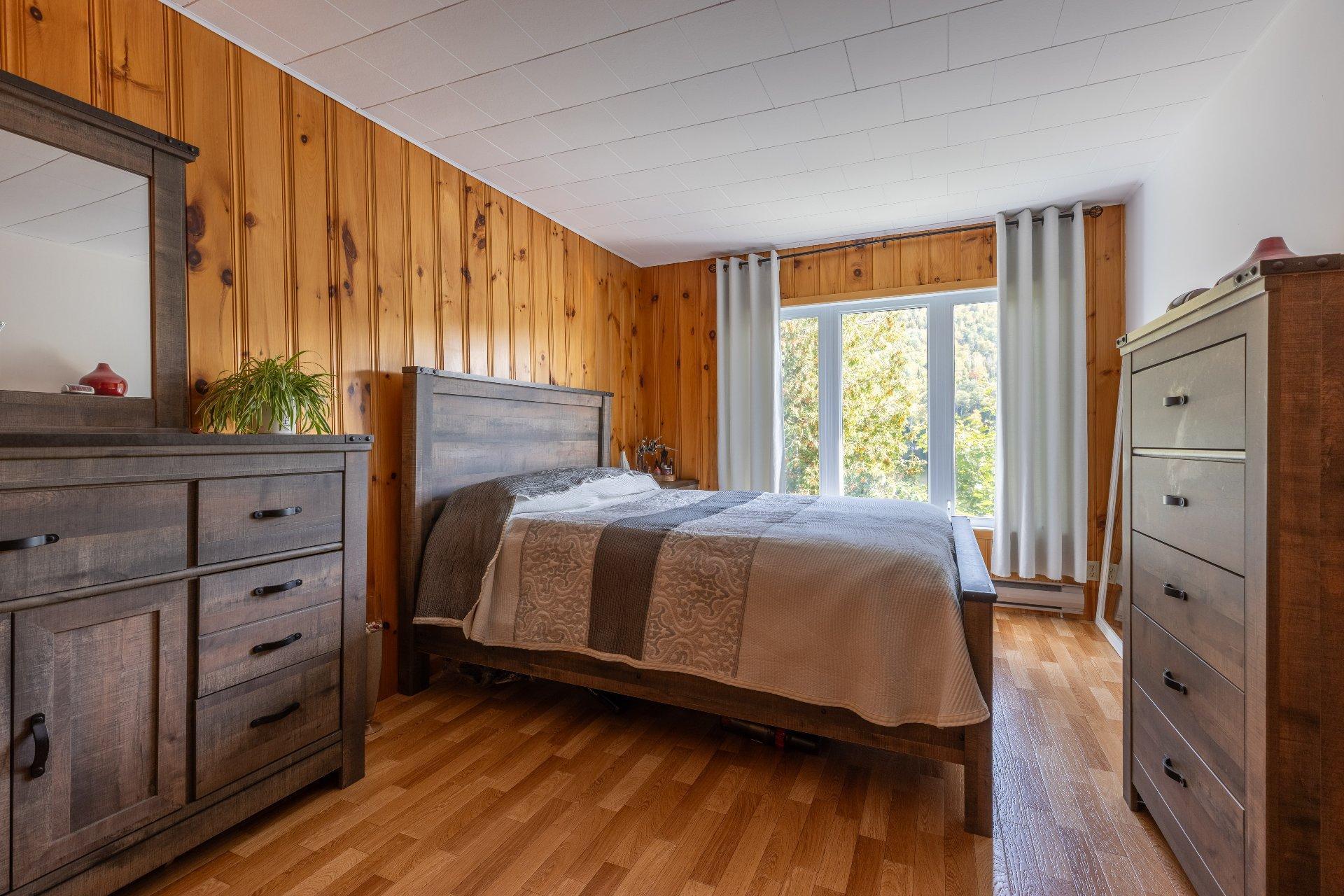 









6030


Rue Arthur

,
Saint-Zénon,




QC
J0K3N0

