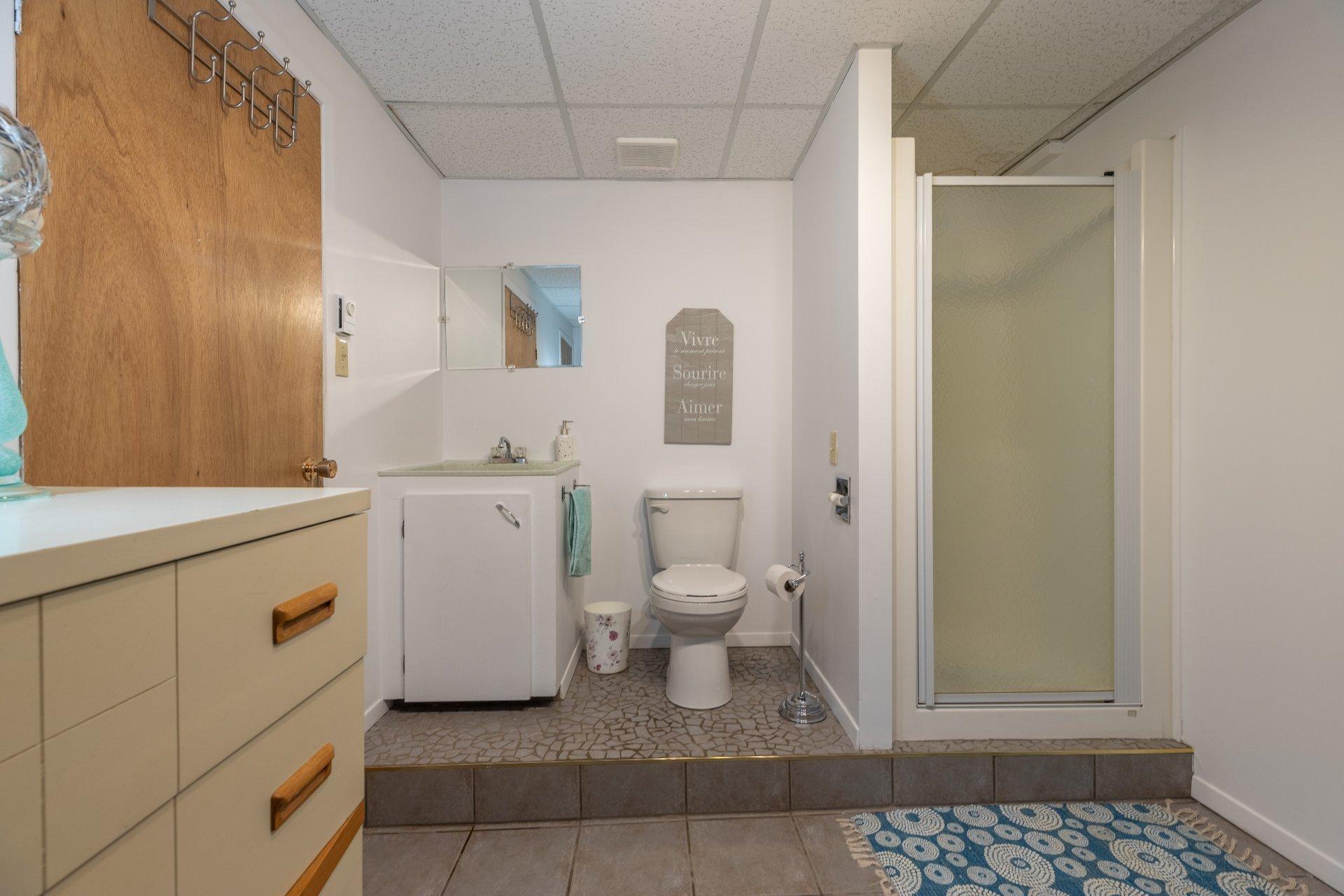 









6030


Rue Arthur

,
Saint-Zénon,




QC
J0K3N0

