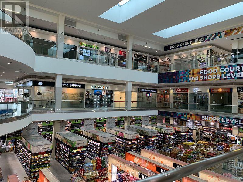 












77 - 7181 YONGE STREET

,
Markham,




Ontario
L3T0C7


