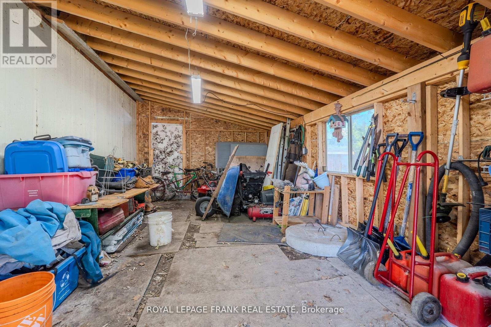 












2304 OLD NORWOOD ROAD

,
Otonabee-South Monaghan,




Ontario
K9J0G6


