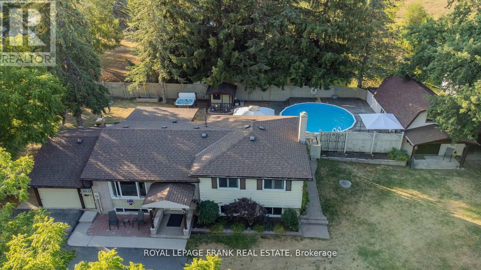 












2304 OLD NORWOOD ROAD

,
Otonabee-South Monaghan,




Ontario
K9J0G6

