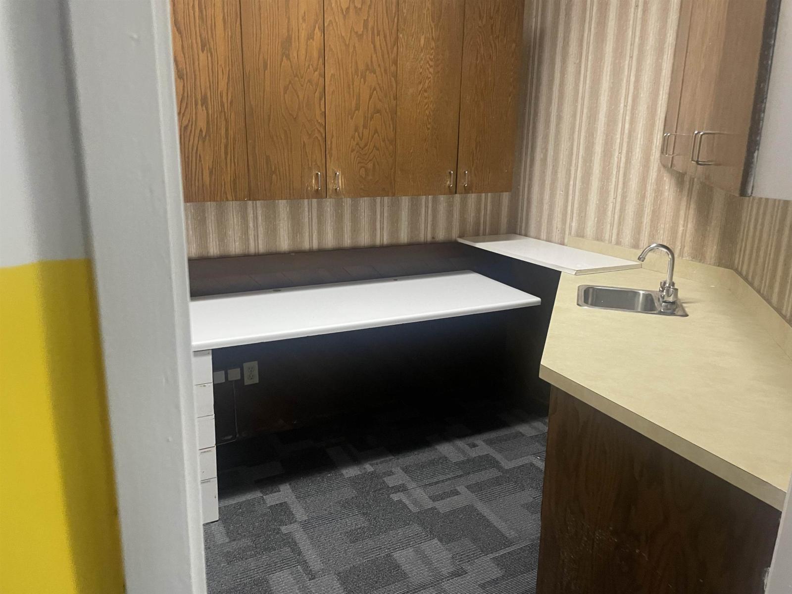 












304 13798 94A AVENUE

,
Surrey,




British Columbia
V3V1N1

