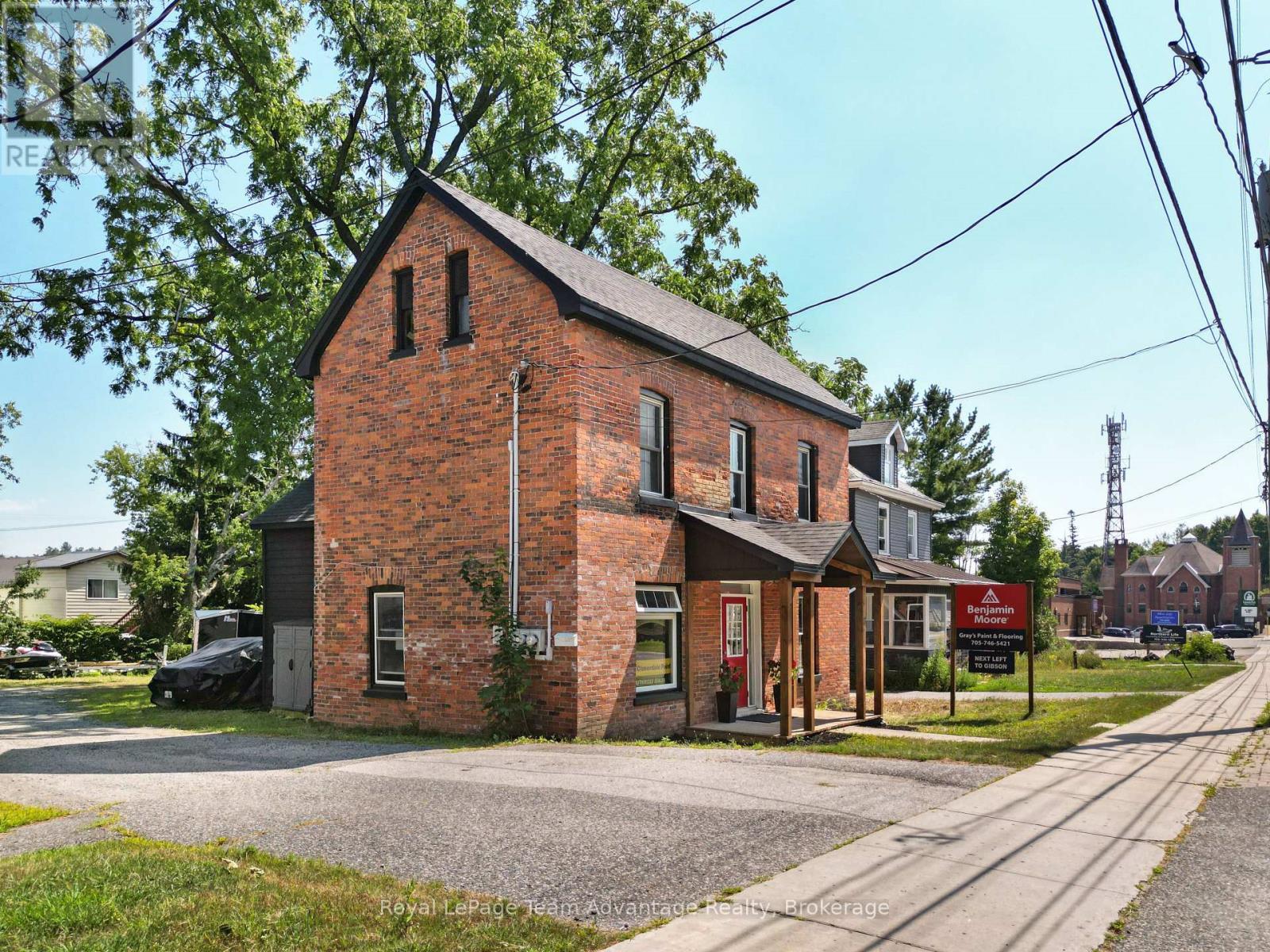 












13 CHURCH STREET

,
Parry Sound,




Ontario
P2A1Y2


