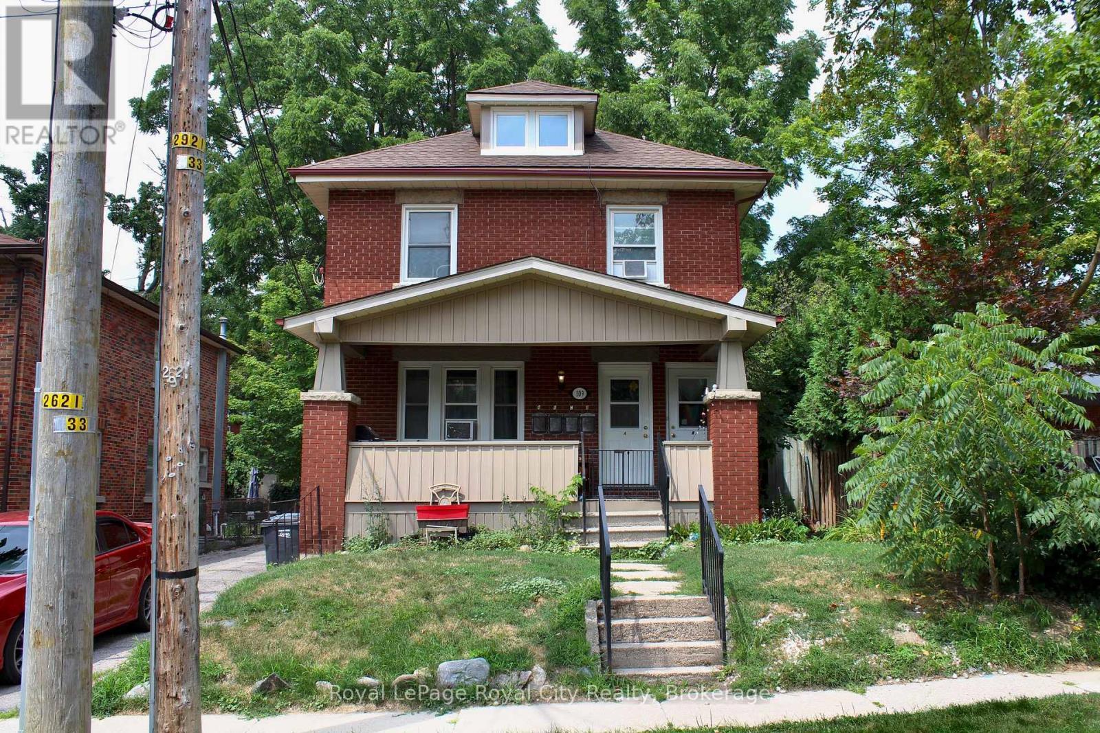 












109 NORTHUMBERLAND STREET

,
Guelph (Downtown),




Ontario
N1H3B1

