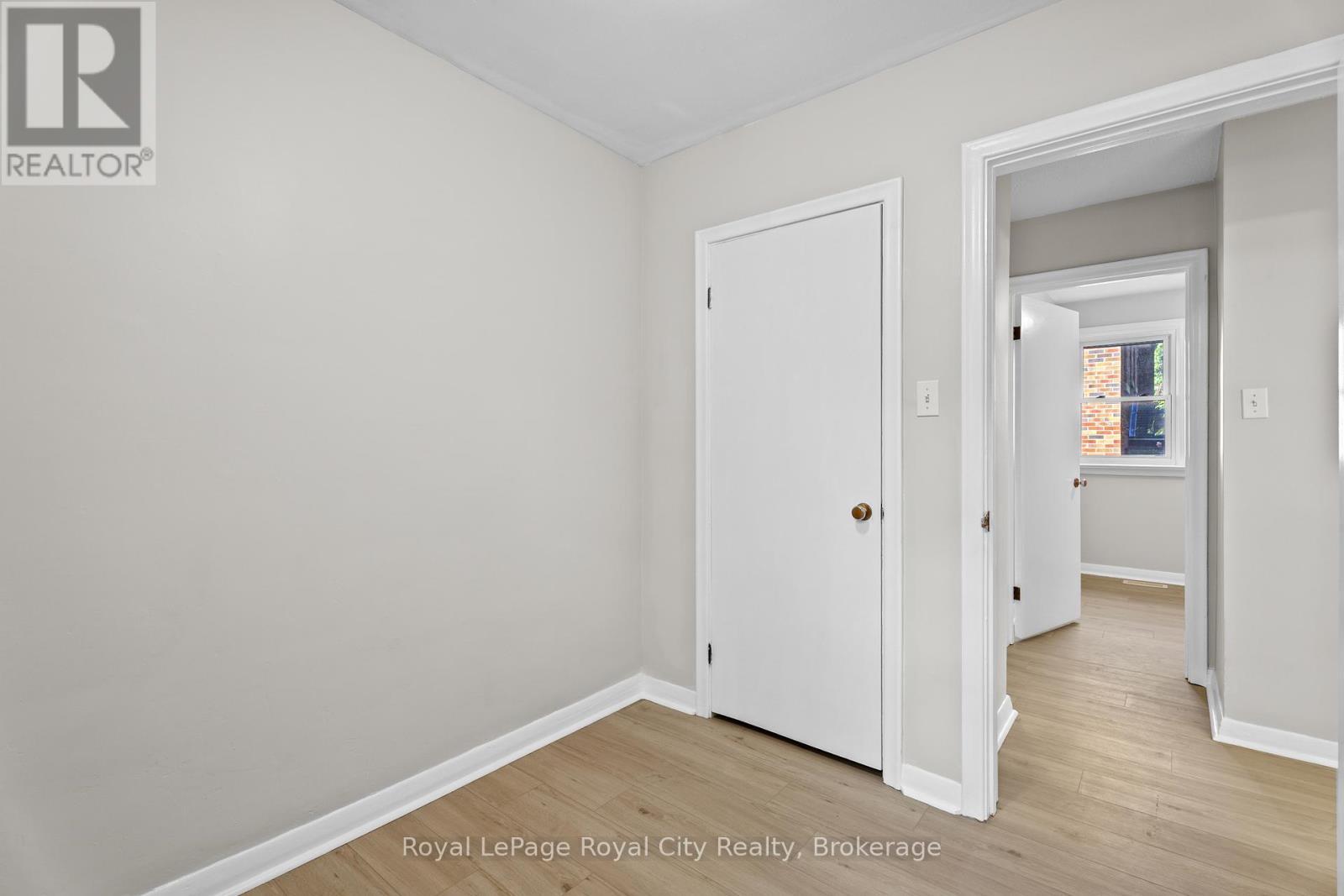 












109 NORTHUMBERLAND STREET

,
Guelph (Downtown),




Ontario
N1H3B1

