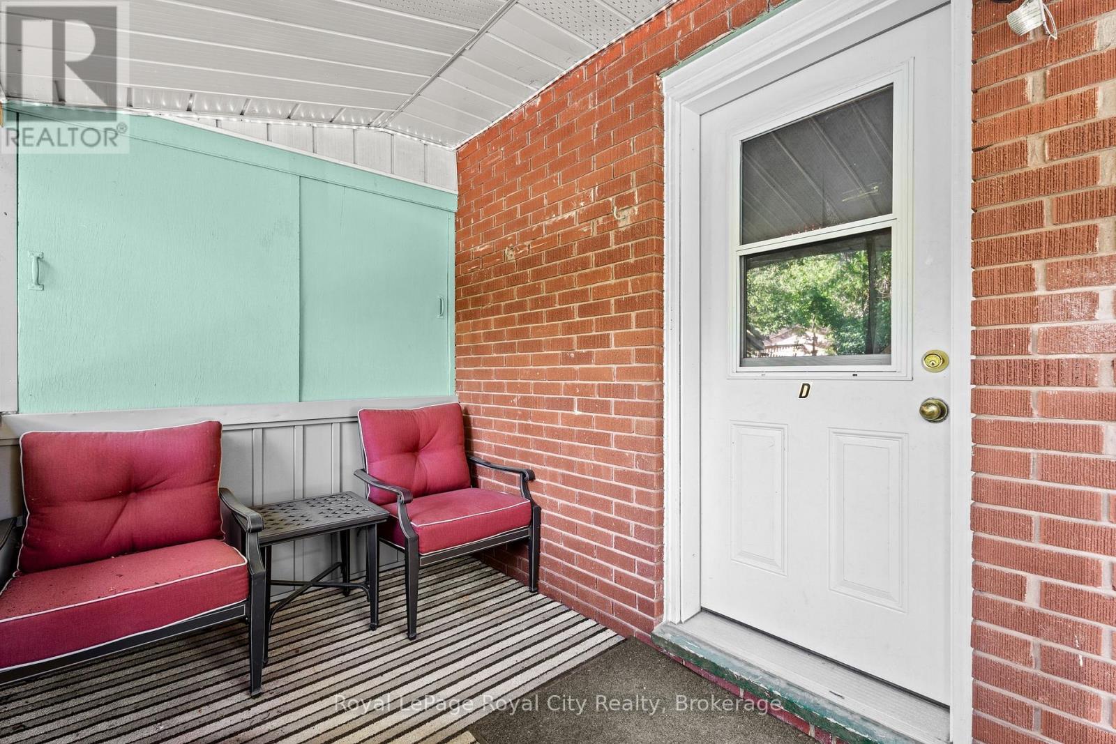 












109 NORTHUMBERLAND STREET

,
Guelph (Downtown),




Ontario
N1H3B1

