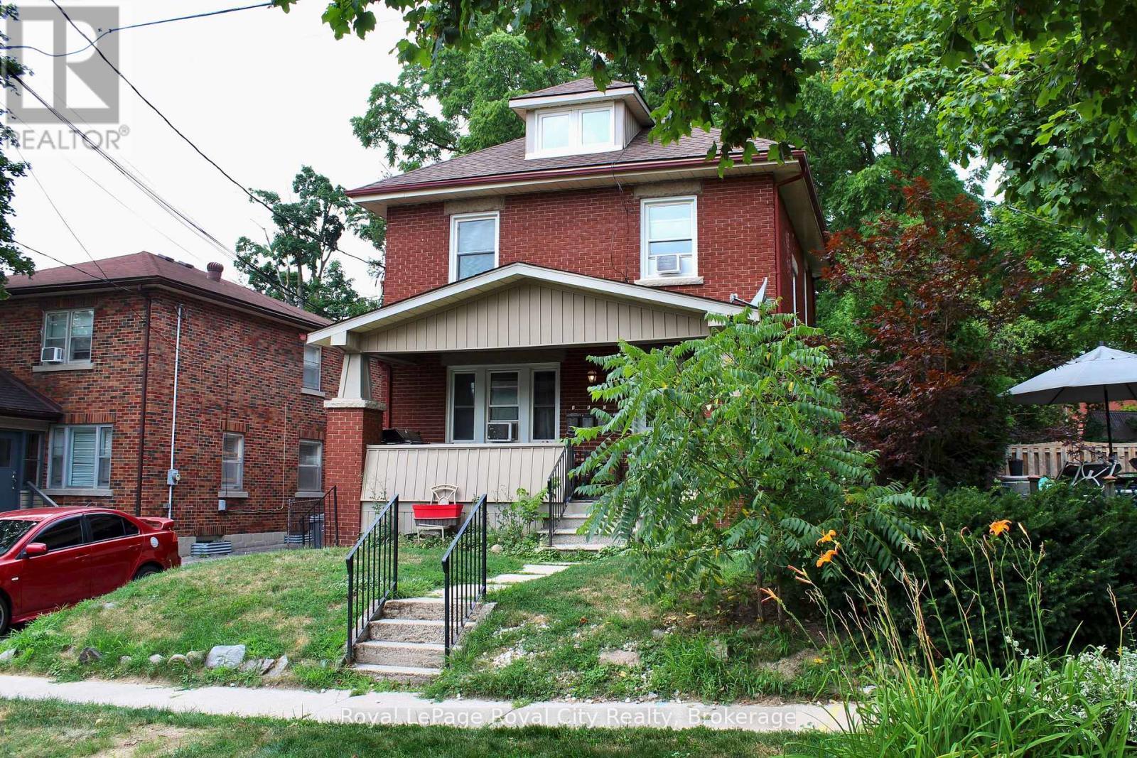 












109 NORTHUMBERLAND STREET

,
Guelph (Downtown),




Ontario
N1H3B1

