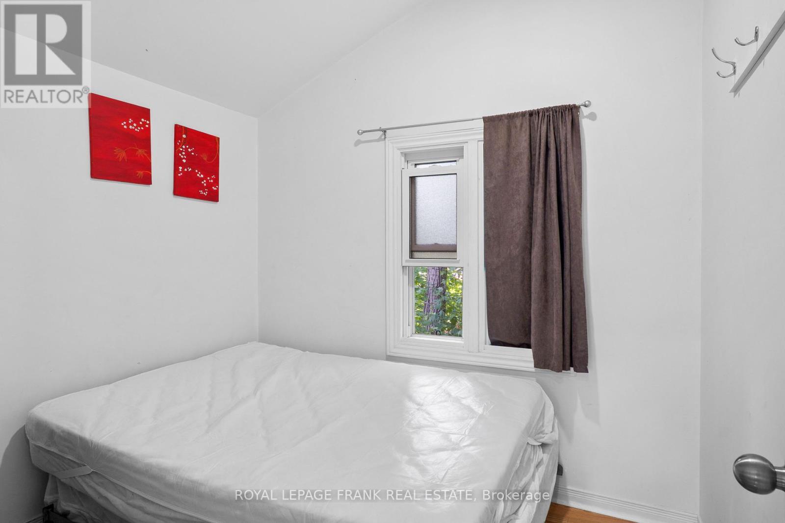 












7 - 230-232 LAKE DALRYMPLE ROAD

,
Kawartha Lakes (Carden),




Ontario
L0K1W0

