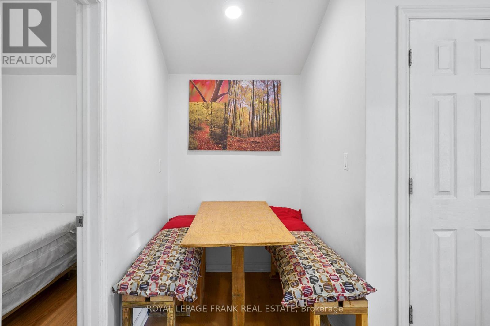 












7 - 230-232 LAKE DALRYMPLE ROAD

,
Kawartha Lakes (Carden),




Ontario
L0K1W0

