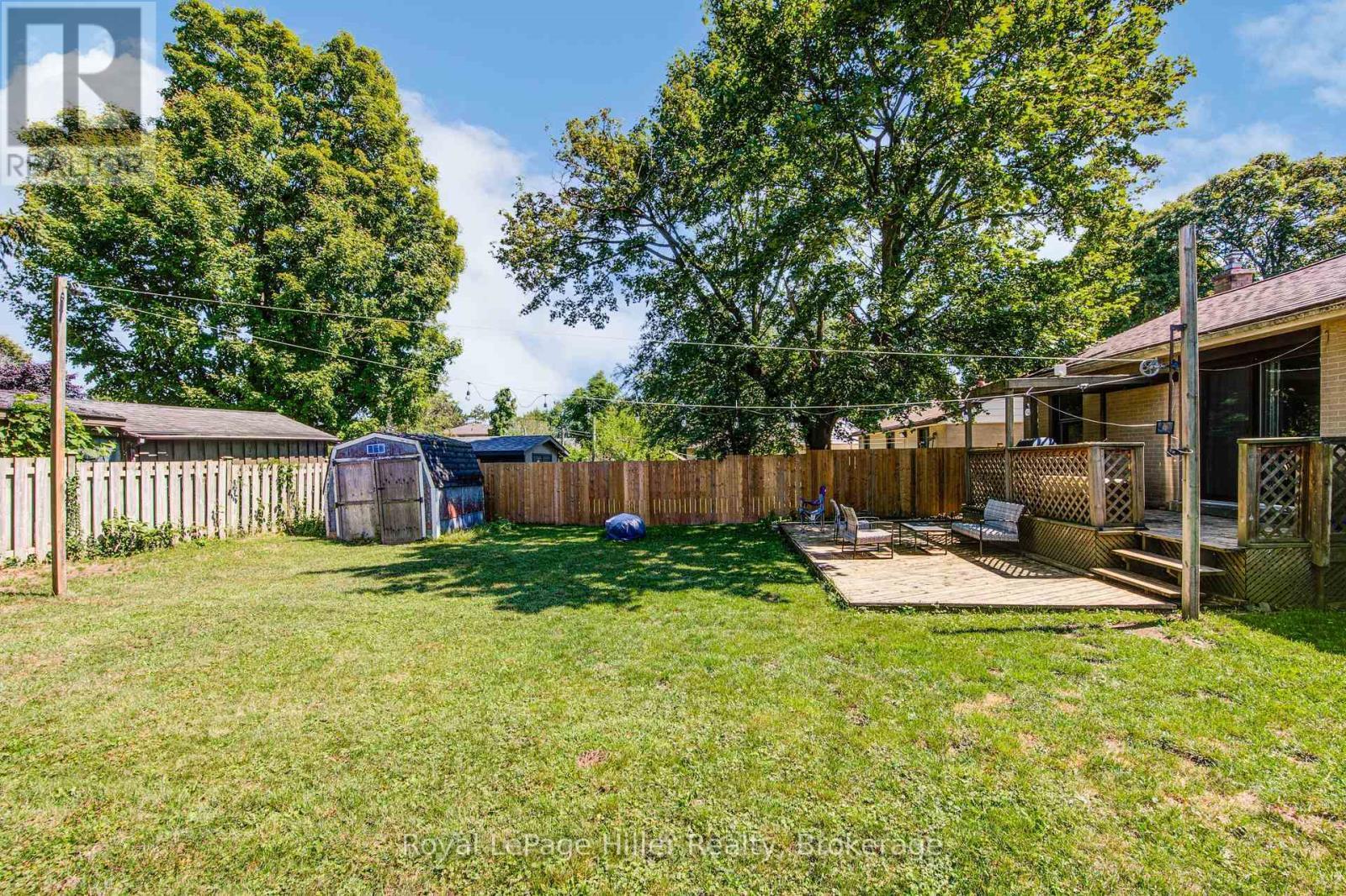 












11 WARWICK ROAD

,
Stratford,




Ontario
N5A6E6

