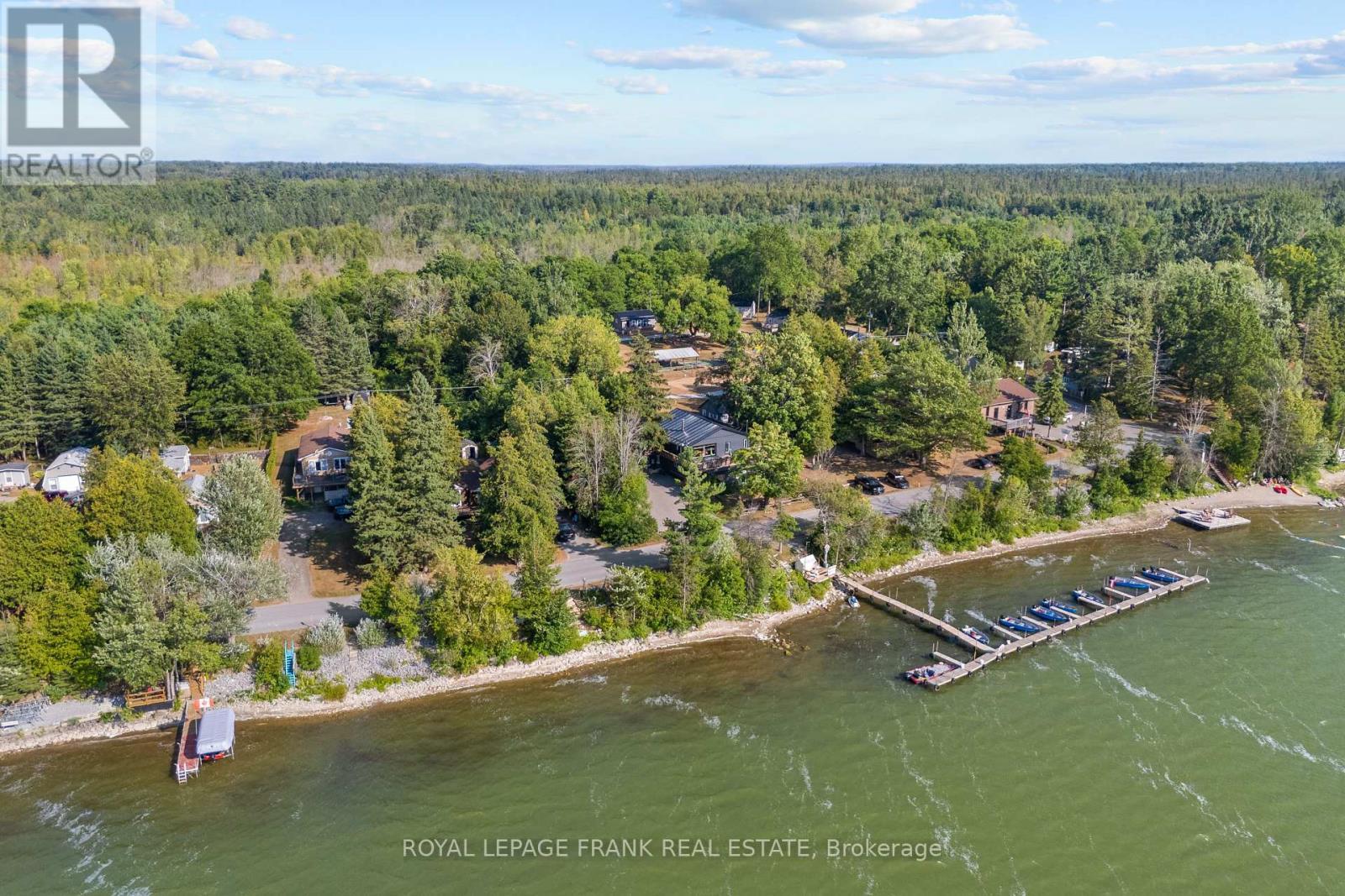 












8 - 230-232 LAKE DALRYMPLE ROAD

,
Kawartha Lakes (Carden),




Ontario
L0K1W0

