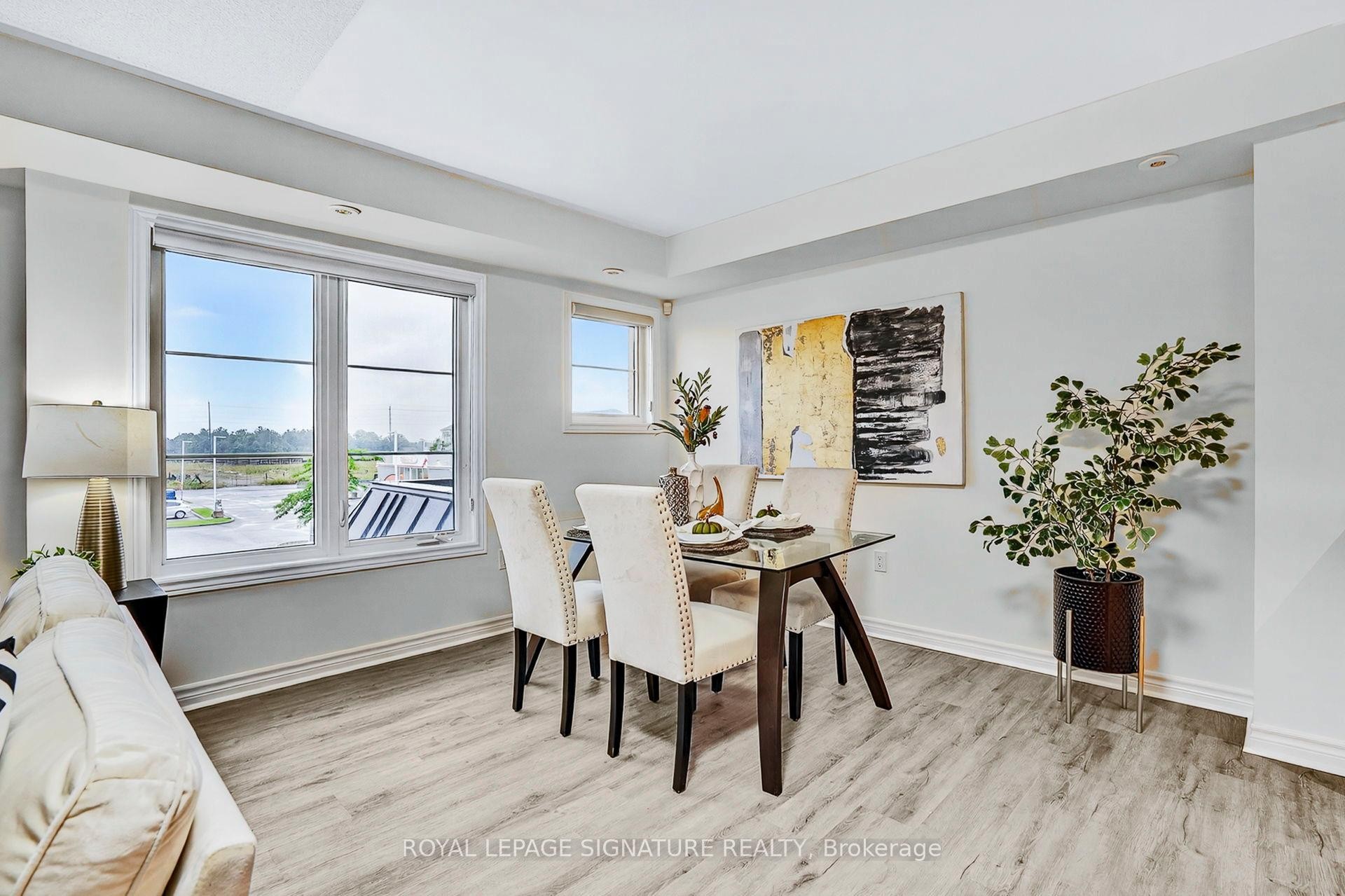 









200


Veterans

Drive, 110,
Brampton,




ON
L7A 4S6

